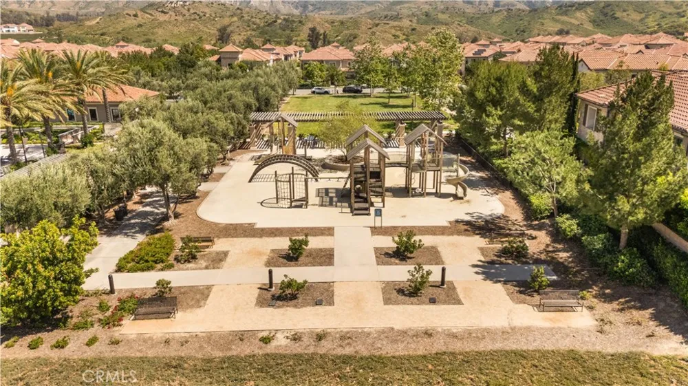 146 Dolci Irvine, CA 92602