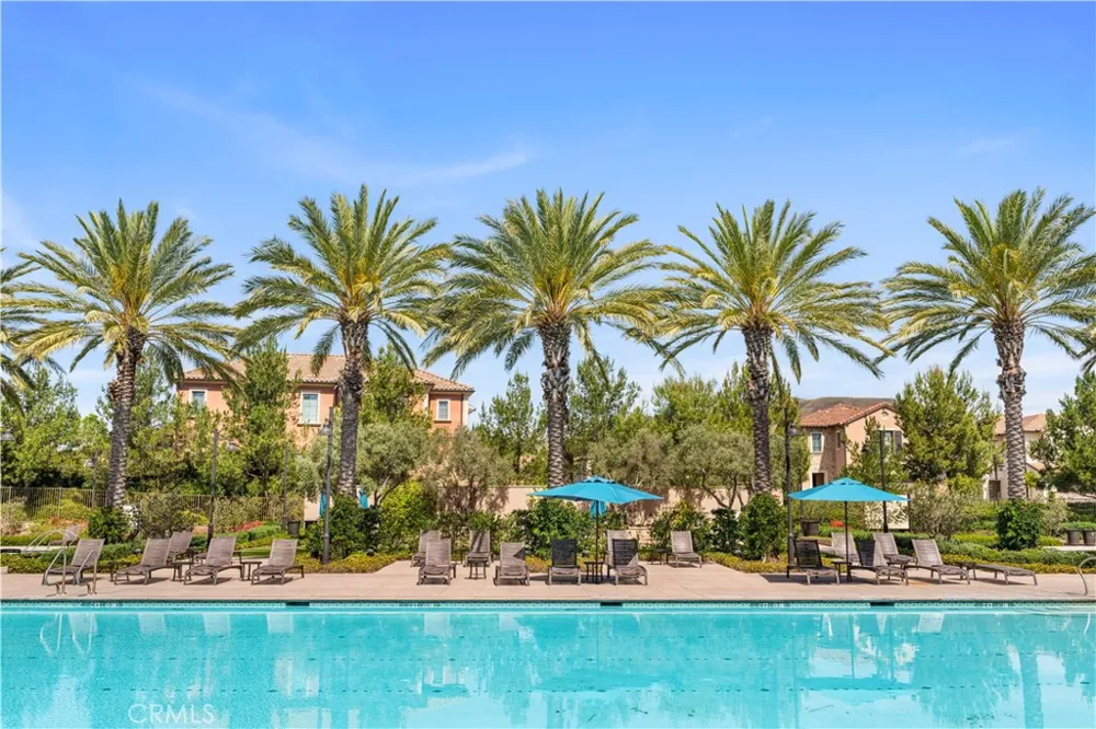 146 Dolci Irvine, CA 92602