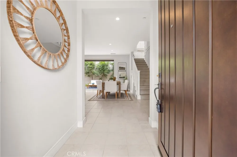 146 Dolci Irvine, CA 92602