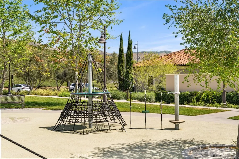 146 Dolci Irvine, CA 92602