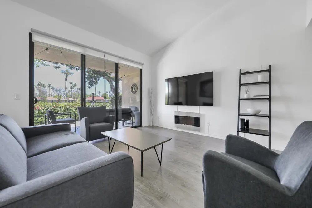 23 Haig Drive Rancho Mirage, CA 92270