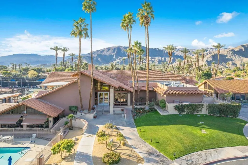 23 Haig Drive Rancho Mirage, CA 92270