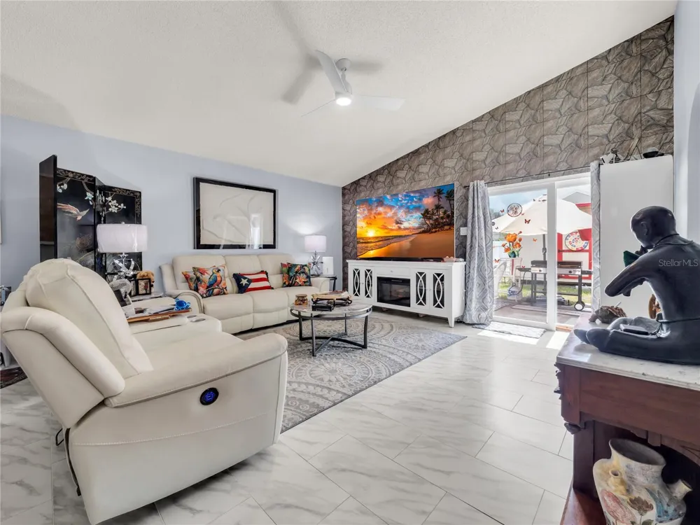 1604 COPPERSMITH COURT Lutz, FL 33559
