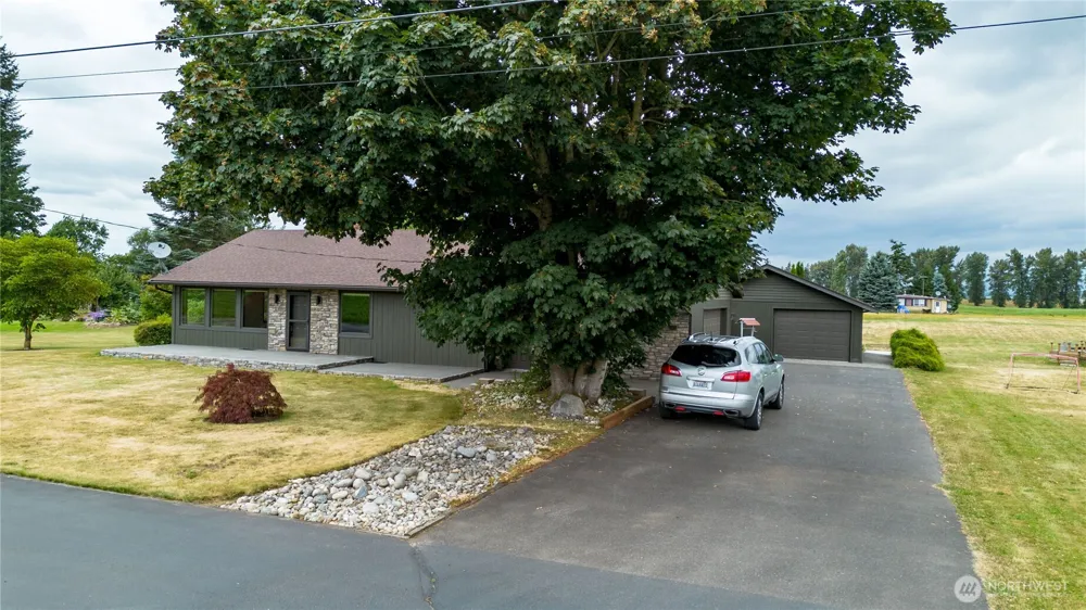 1724 Haveman Road Lynden, WA 98264