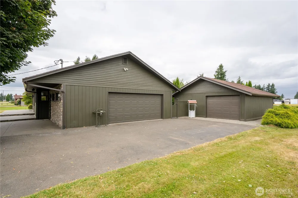 1724 Haveman Road Lynden, WA 98264