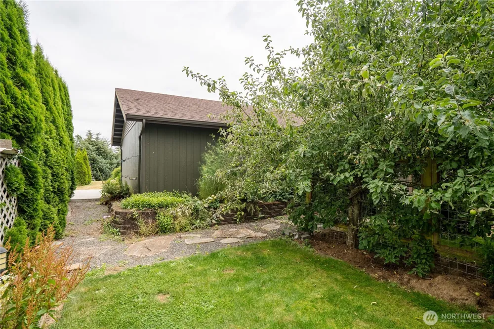 1724 Haveman Road Lynden, WA 98264