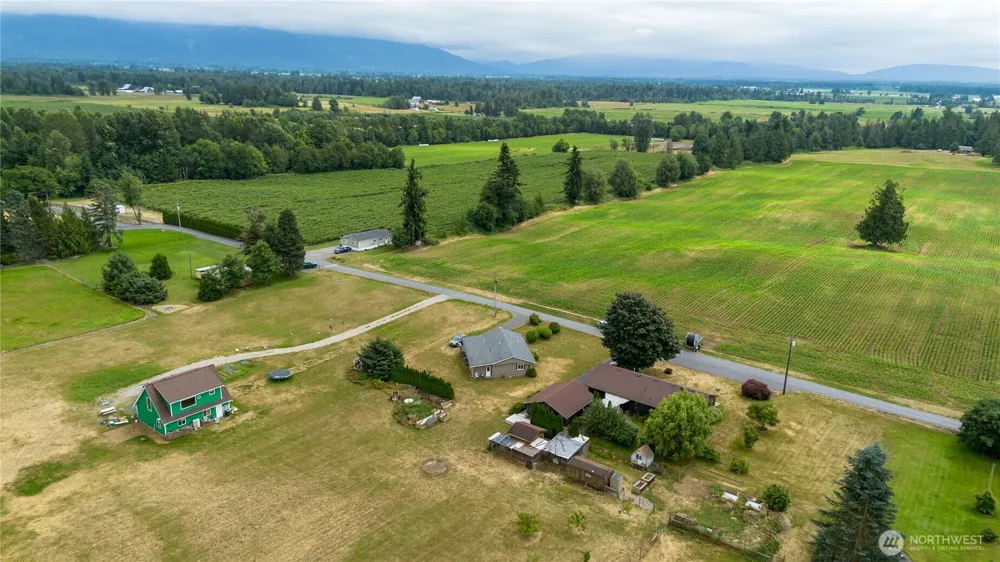 1724 Haveman Road Lynden, WA 98264