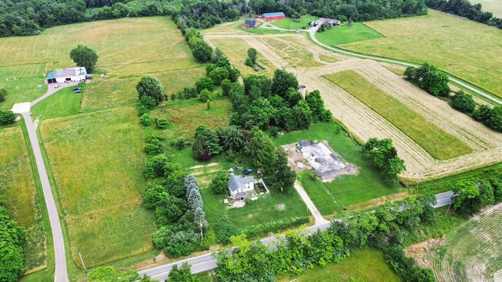 5141 Park Road Eau Claire, MI 49111