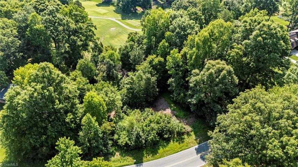4929 Edinborough Road Greensboro, NC 27406