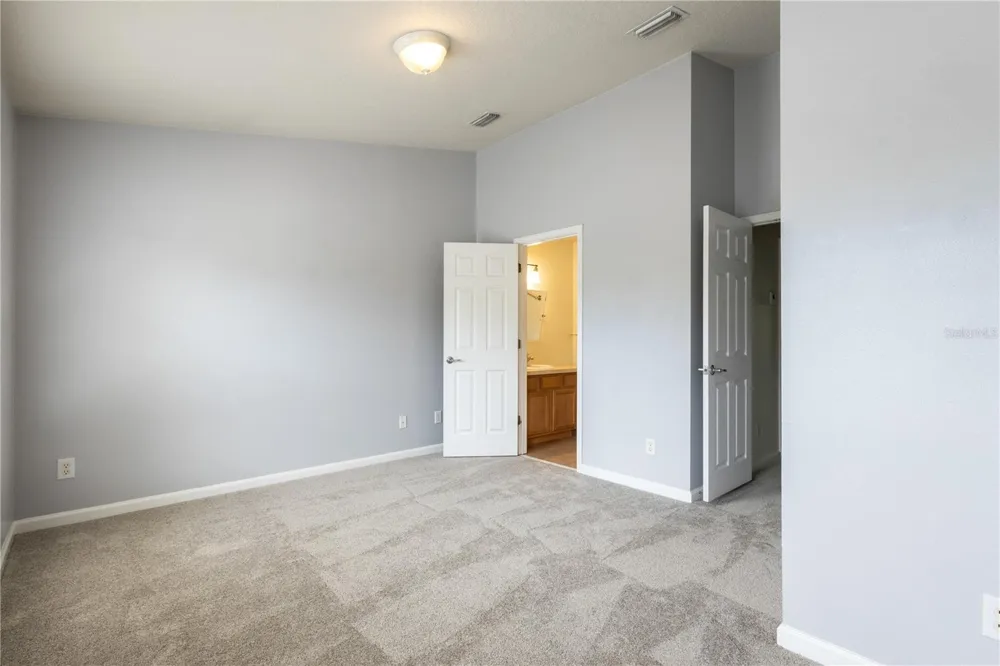 10445 WESTPARK PRESERVE BOULEVARD Tampa, FL 33625