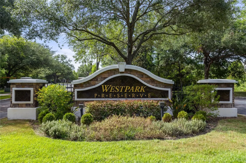 10445 WESTPARK PRESERVE BOULEVARD Tampa, FL 33625