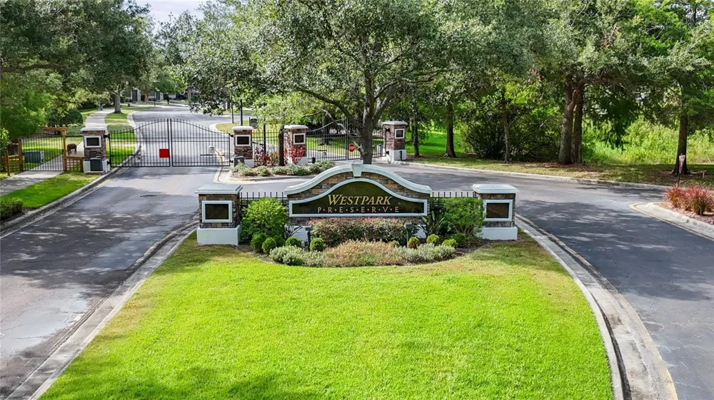 10445 WESTPARK PRESERVE BOULEVARD Tampa, FL 33625