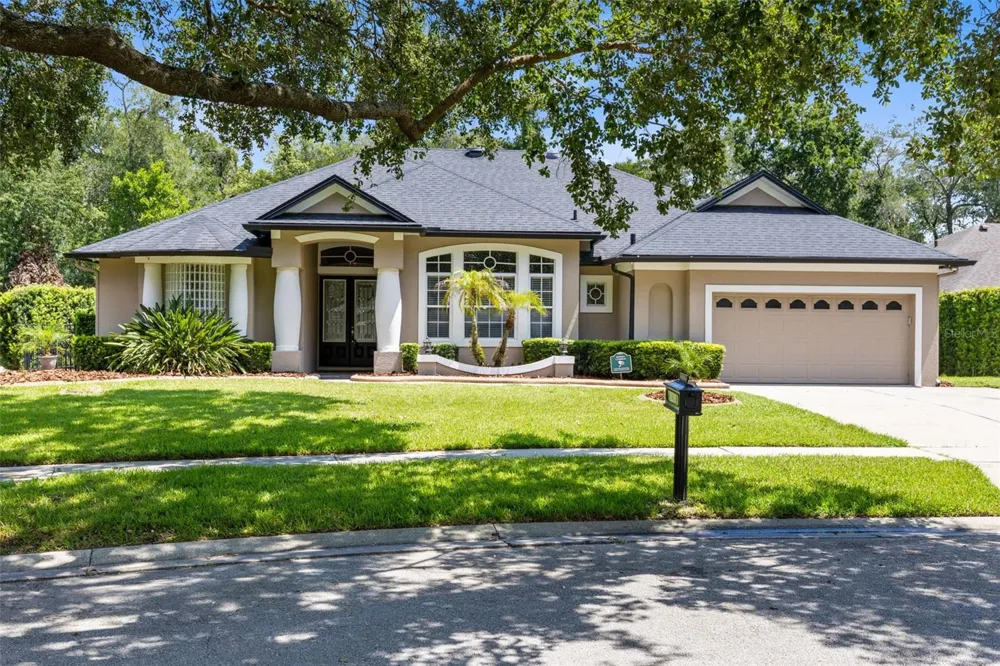341 VERACLIFF COURT Oviedo, FL 32765