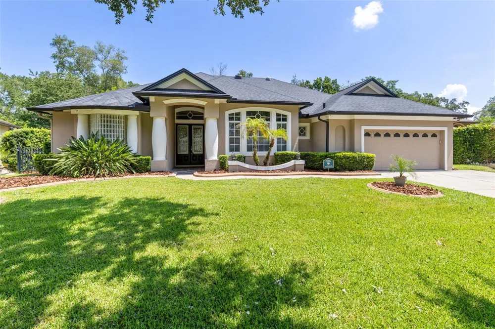 341 VERACLIFF COURT Oviedo, FL 32765