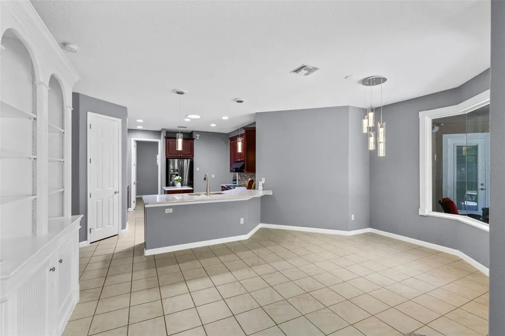 341 VERACLIFF COURT Oviedo, FL 32765