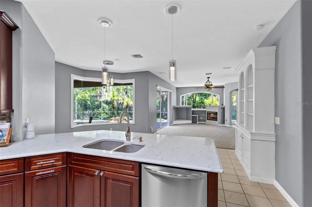 341 VERACLIFF COURT Oviedo, FL 32765