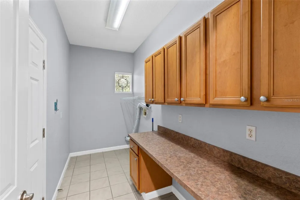 341 VERACLIFF COURT Oviedo, FL 32765