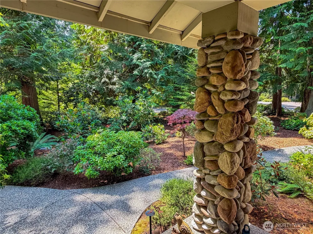 460 Pinecrest Port Townsend, WA 98368