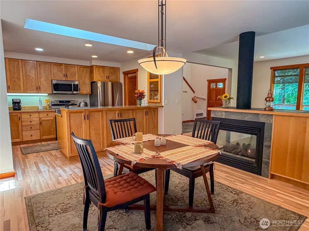 460 Pinecrest Port Townsend, WA 98368