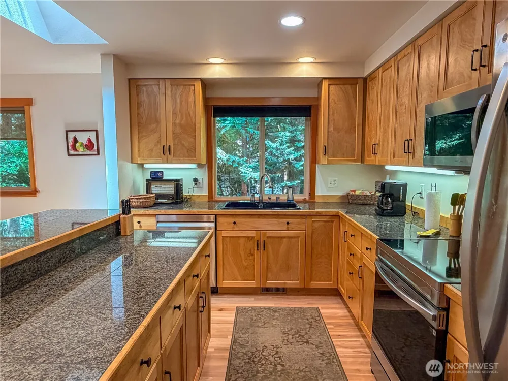 460 Pinecrest Port Townsend, WA 98368