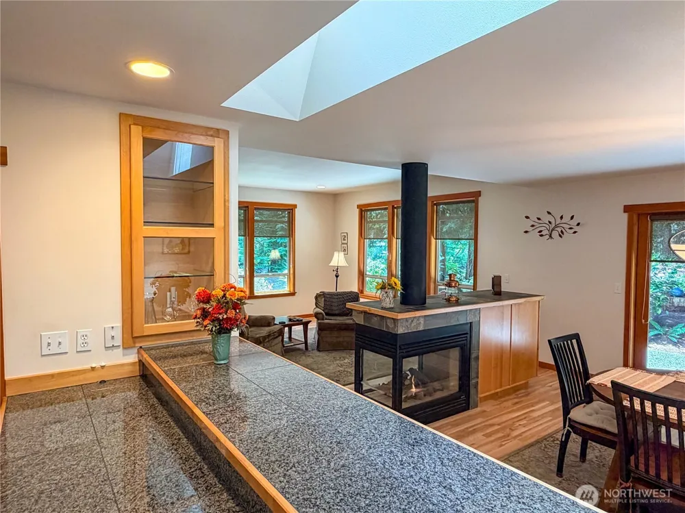 460 Pinecrest Port Townsend, WA 98368