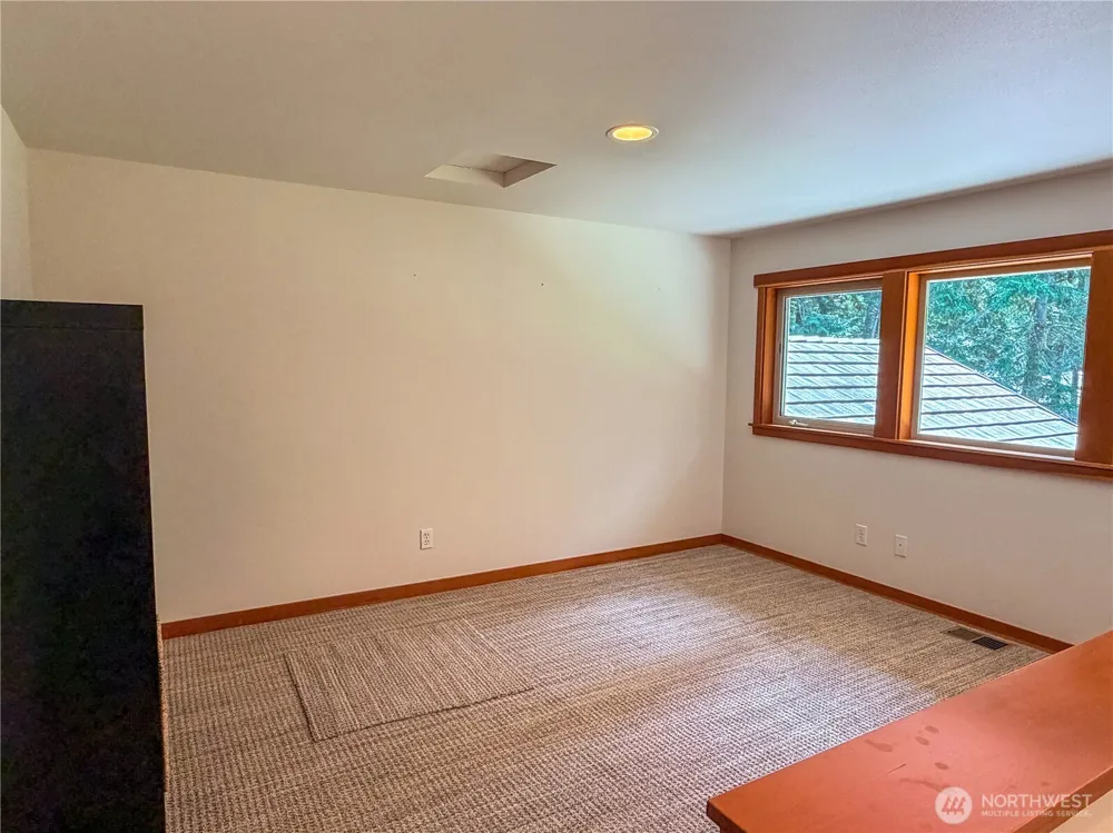 460 Pinecrest Port Townsend, WA 98368