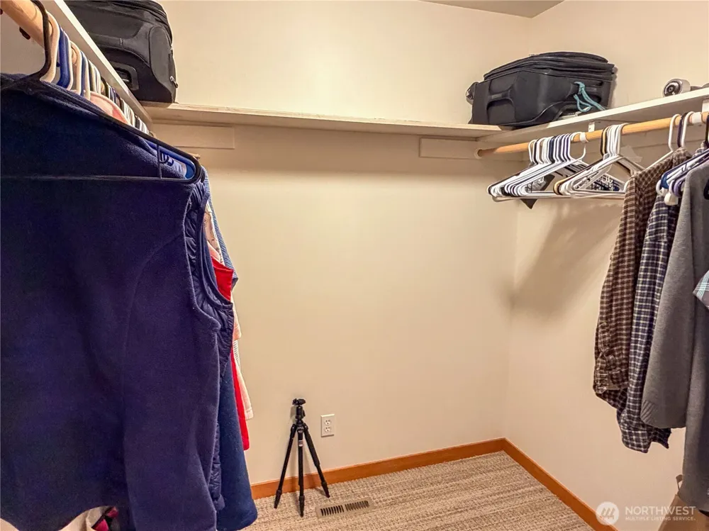 460 Pinecrest Port Townsend, WA 98368