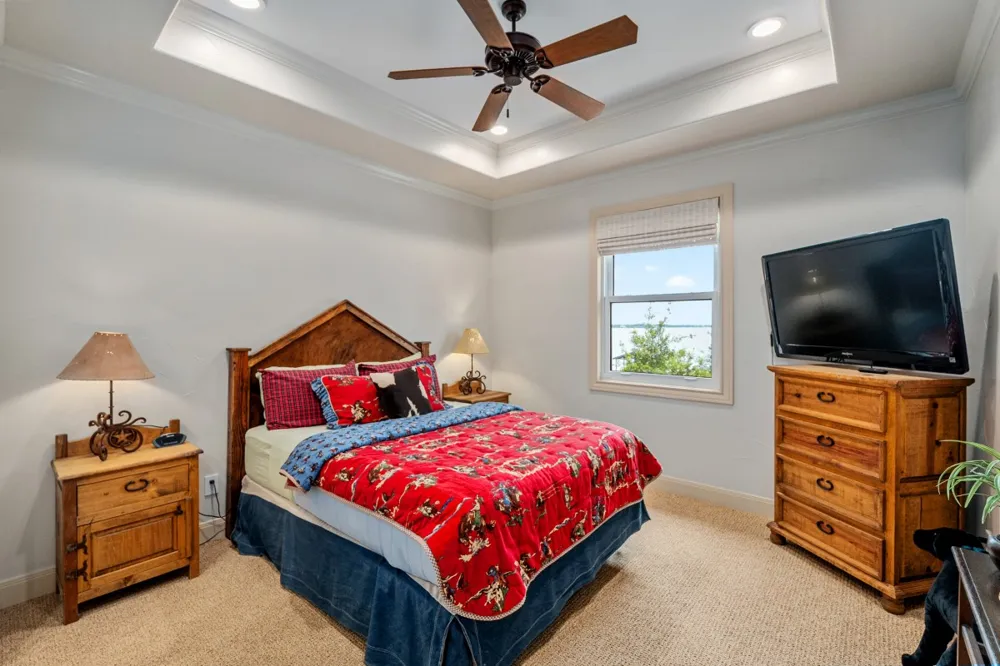 172 Enchanted Drive Enchanted Oaks, TX 75156