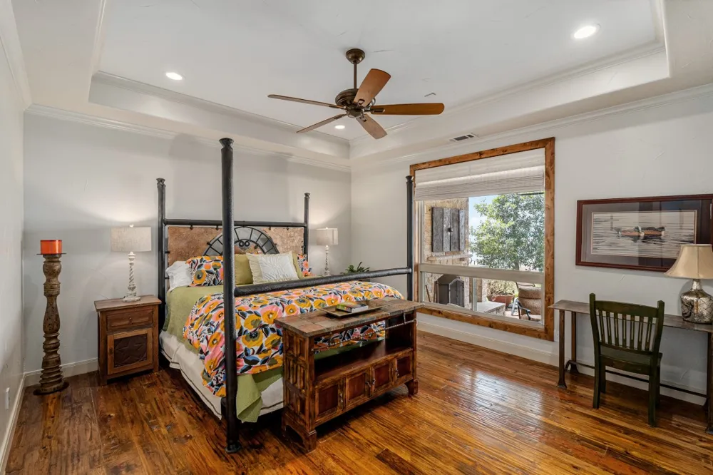 172 Enchanted Drive Enchanted Oaks, TX 75156