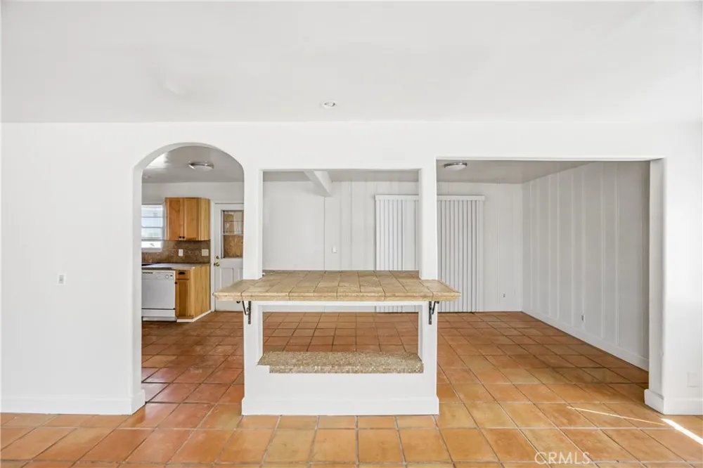 25567 Main Barstow, CA 92311