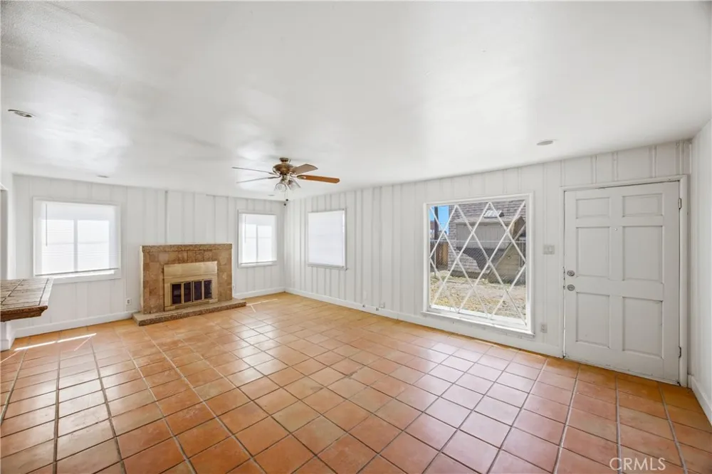 25567 Main Barstow, CA 92311