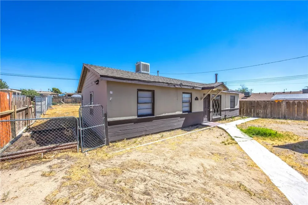 25567 Main Barstow, CA 92311