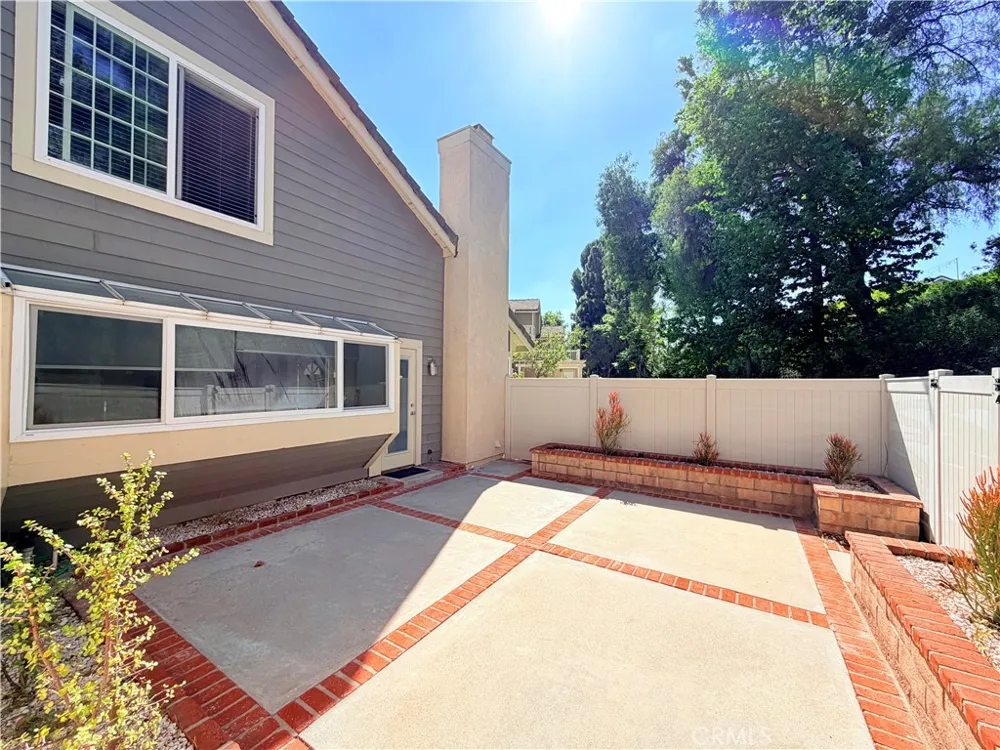 20783 E Crest Walnut, CA 91789