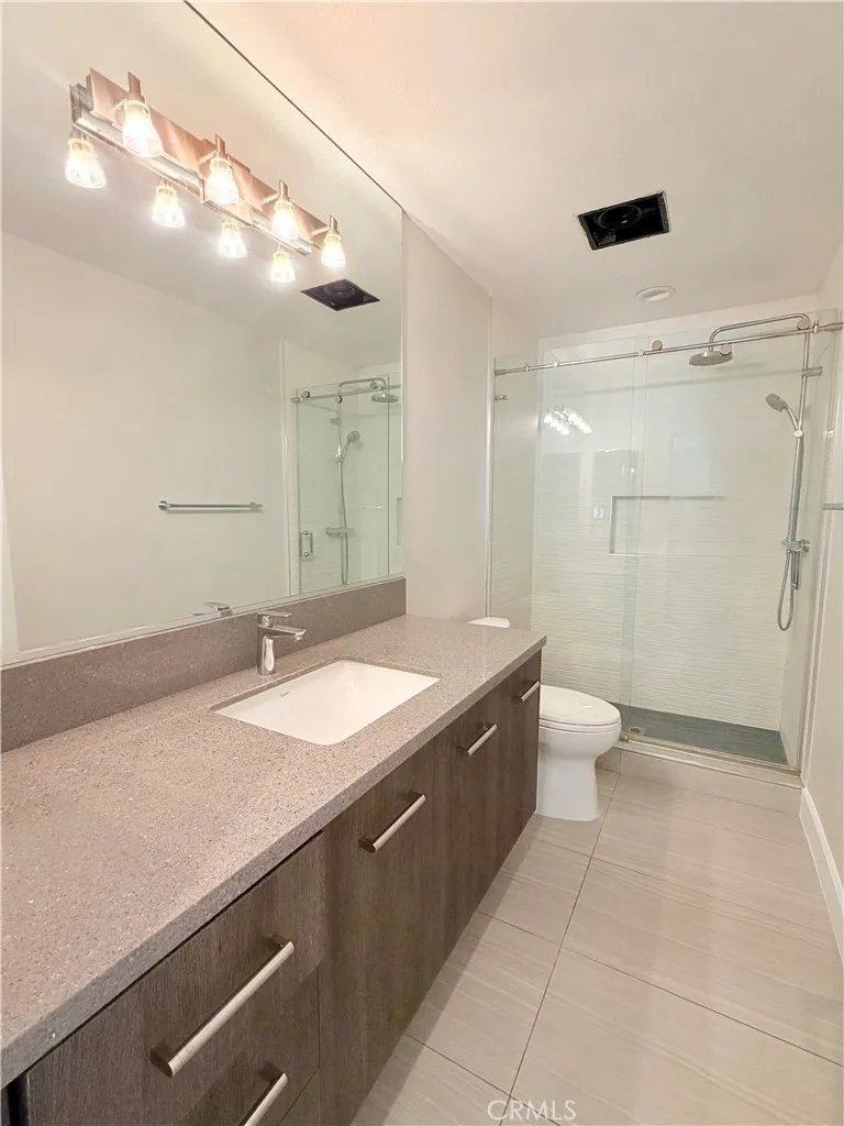 20783 E Crest Walnut, CA 91789