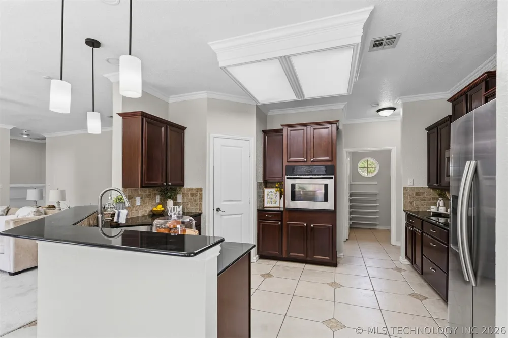 708 Franklin Court Ardmore, OK 73401