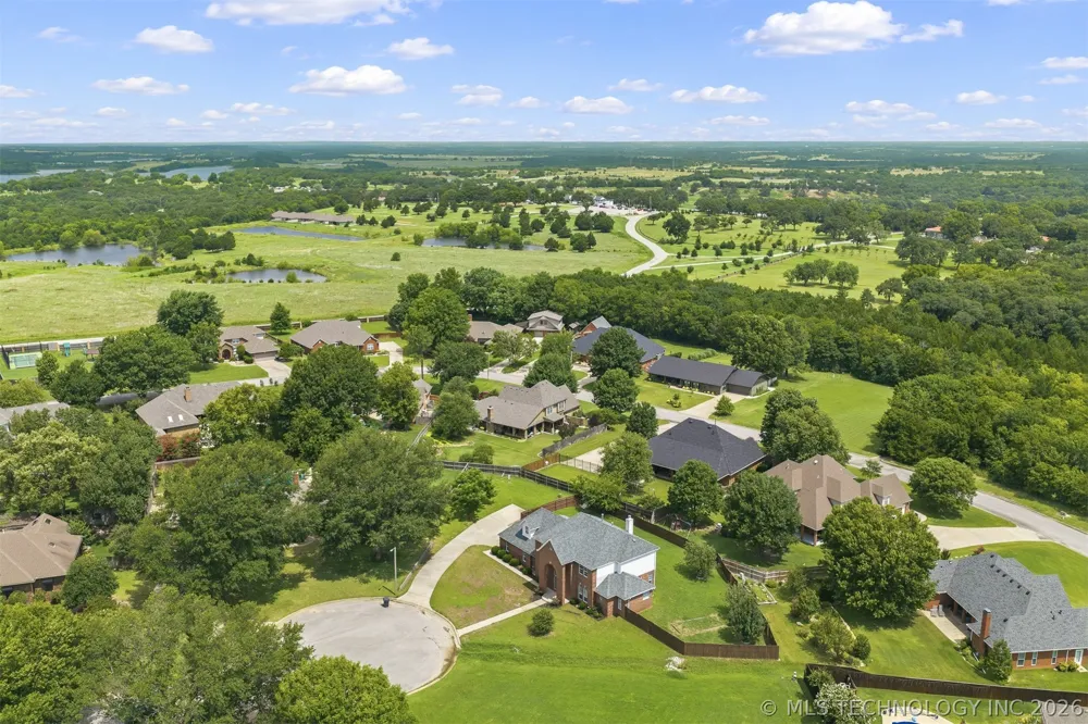 708 Franklin Court Ardmore, OK 73401