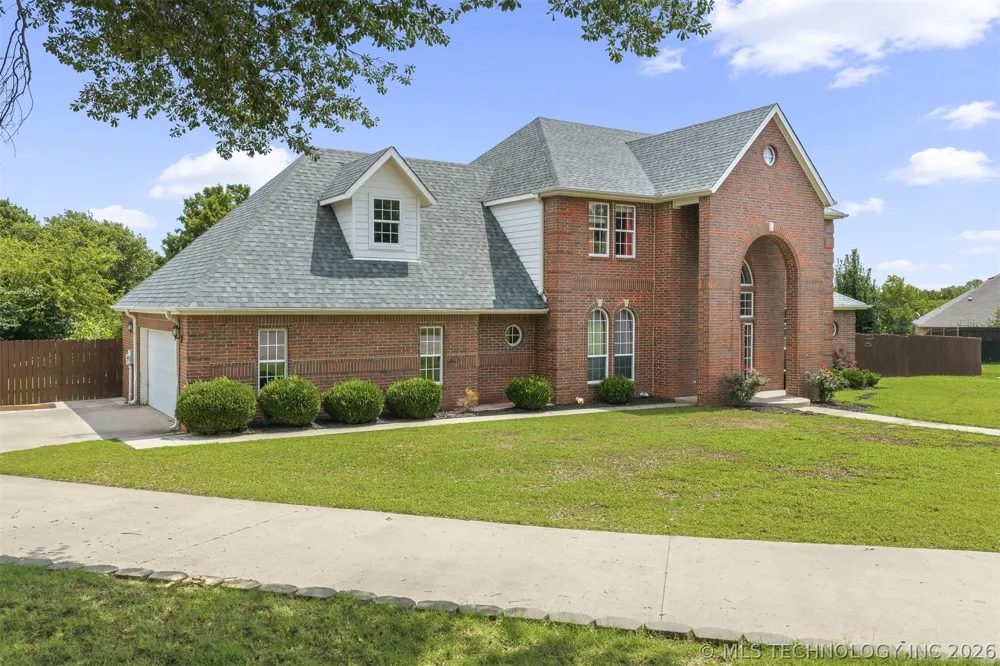 708 Franklin Court Ardmore, OK 73401
