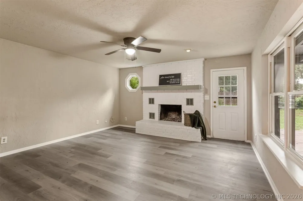726 Florence Avenue Claremore, OK 74017