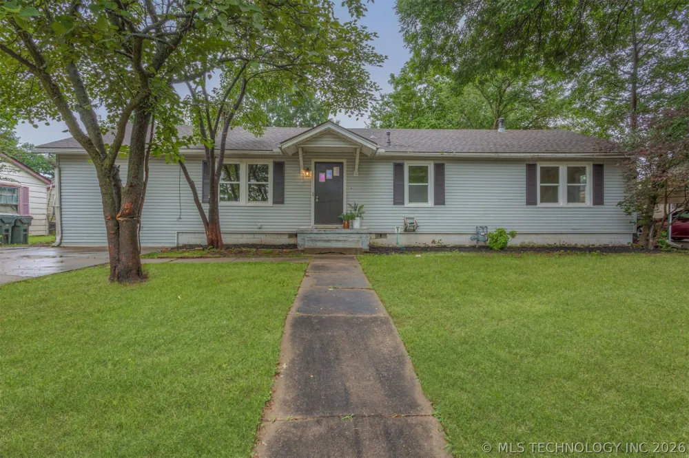 726 Florence Avenue Claremore, OK 74017