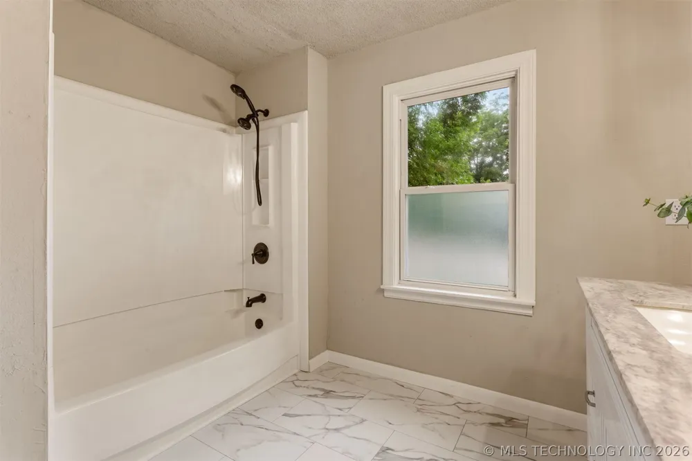 726 Florence Avenue Claremore, OK 74017