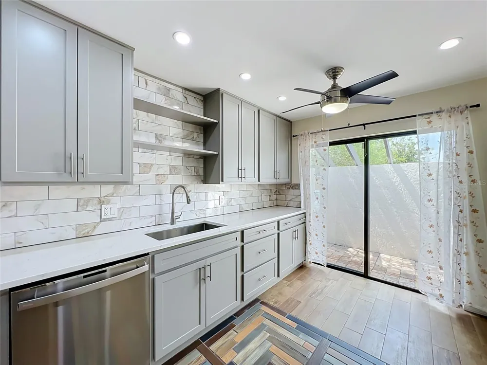 2305 SUN VALLEY CIR, WINTER PARK, FL 32792 Winter Park, FL 32792