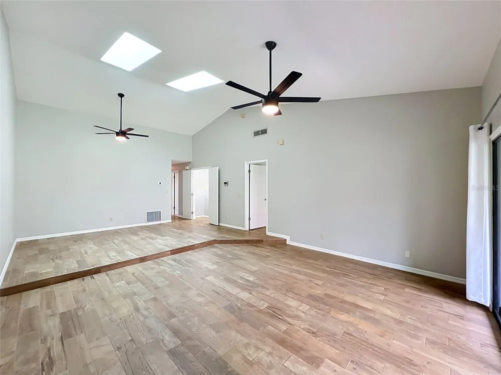 2305 SUN VALLEY CIR, WINTER PARK, FL 32792 Winter Park, FL 32792