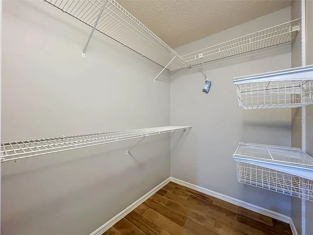 2305 SUN VALLEY CIR, WINTER PARK, FL 32792 Winter Park, FL 32792
