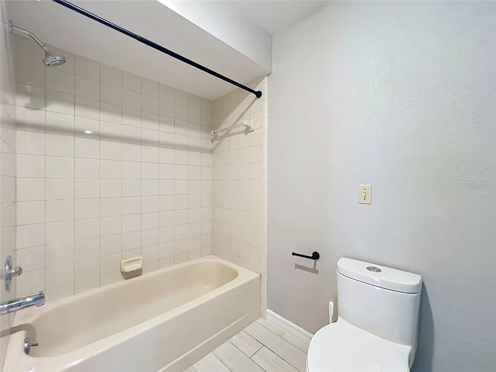 2305 SUN VALLEY CIR, WINTER PARK, FL 32792 Winter Park, FL 32792