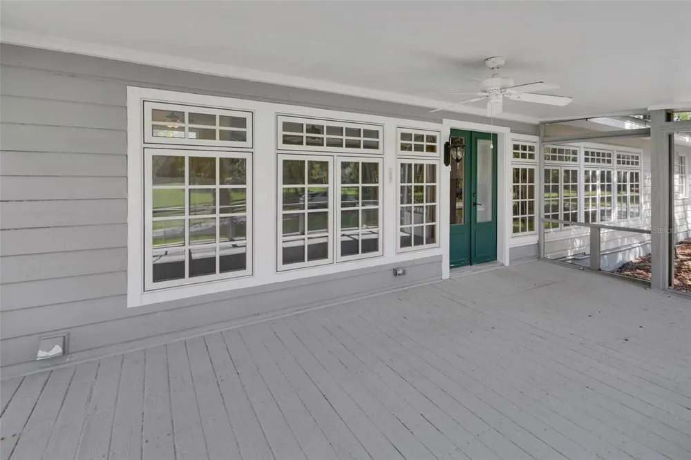 900 E KICKLIGHTER (5 +- ACRES) ROAD Lake Helen, FL 32744