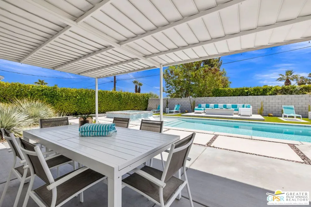 37512 Bankside Drive Cathedral City, CA 92234