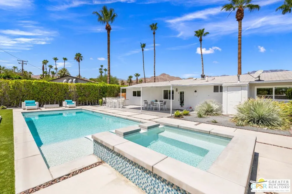 37512 Bankside Drive Cathedral City, CA 92234