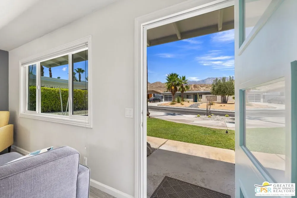 37512 Bankside Drive Cathedral City, CA 92234