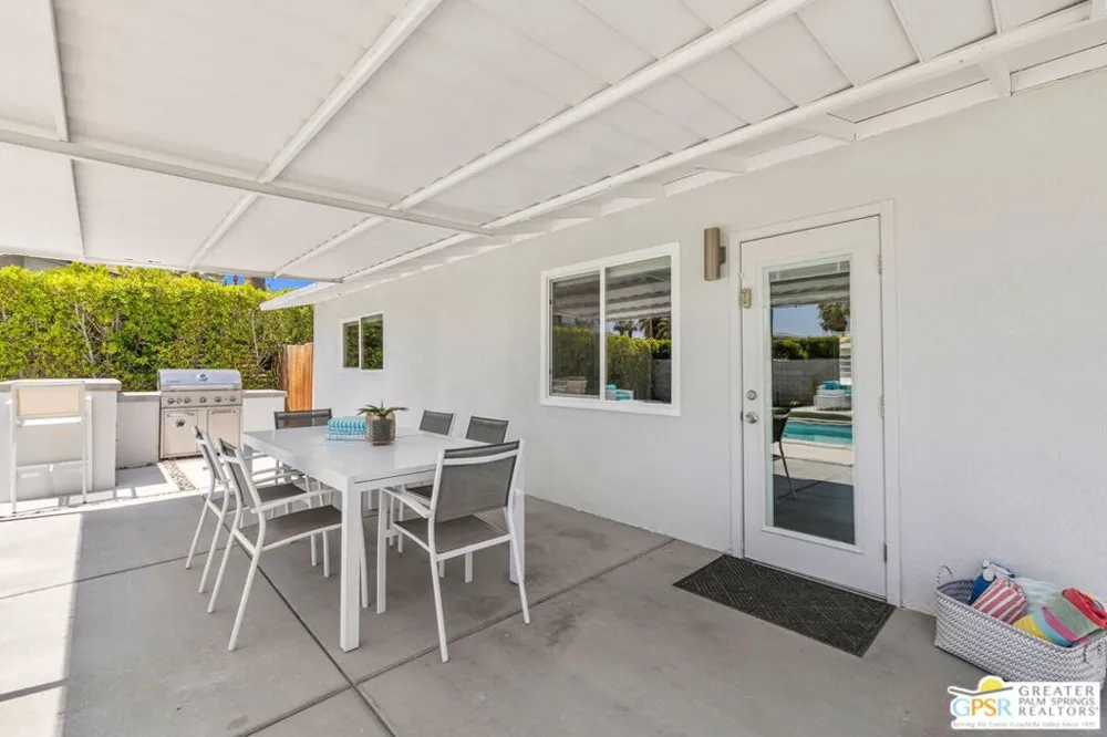 37512 Bankside Drive Cathedral City, CA 92234