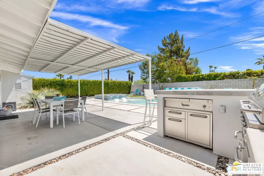 37512 Bankside Drive Cathedral City, CA 92234